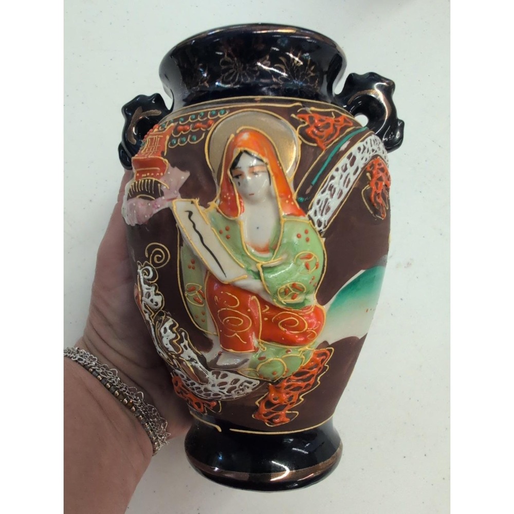 Vintage Japanese Hand Painted Vase 6.25" Dragon  Oriental